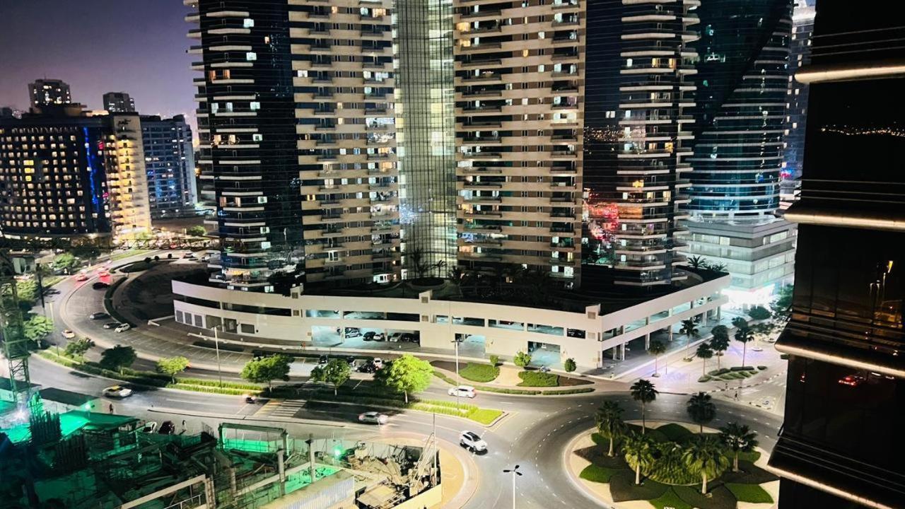 Nomad Partition Room In Barsha Heights 3 Mins To Icm Metro Dubaj Zewnętrze zdjęcie