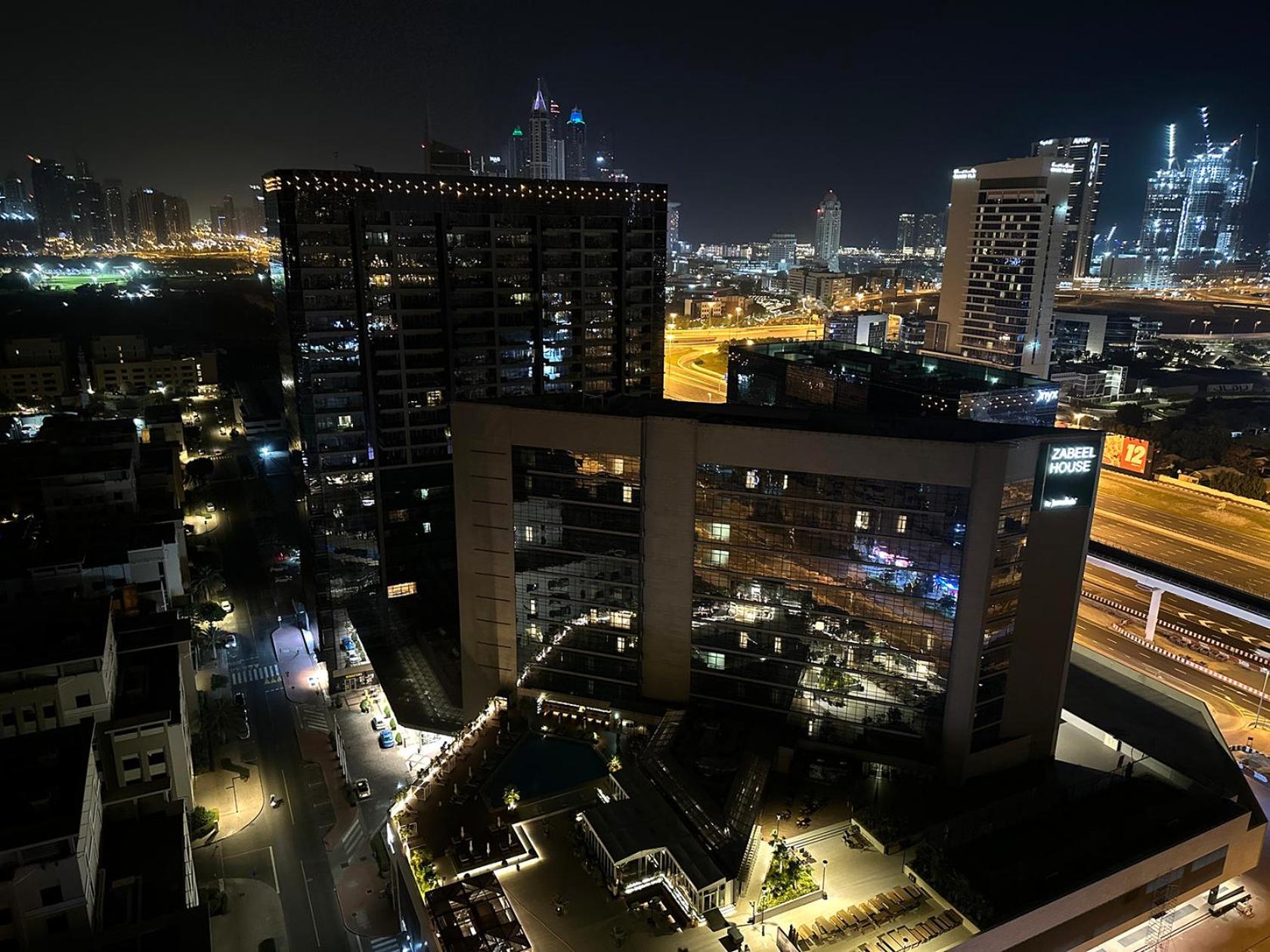 Nomad Partition Room In Barsha Heights 3 Mins To Icm Metro Dubaj Zewnętrze zdjęcie